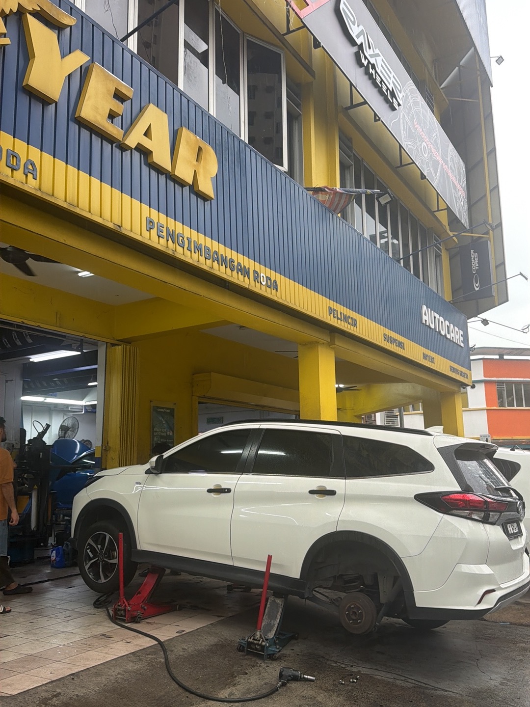 We and Wheels Services | Taman Sri Rampai 6